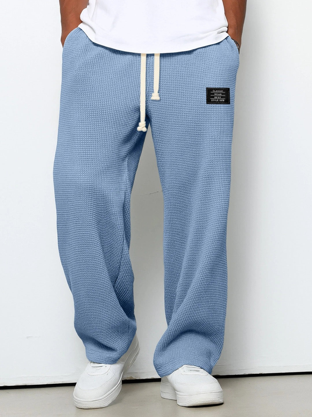 Aurora Such®| Pantalón Hombre Corte Cómodo y Elegante