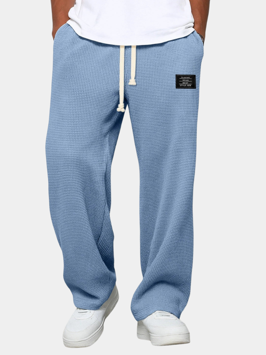 Aurora Such®| Pantalón Hombre Corte Cómodo y Elegante